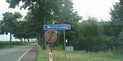 Een rood 50km bord